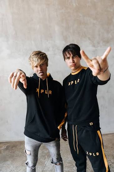 Groovy Gavin, Sam & Colby